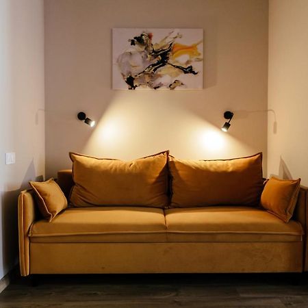 Lara Apartament 3 Lejlighed Lviv Eksteriør billede