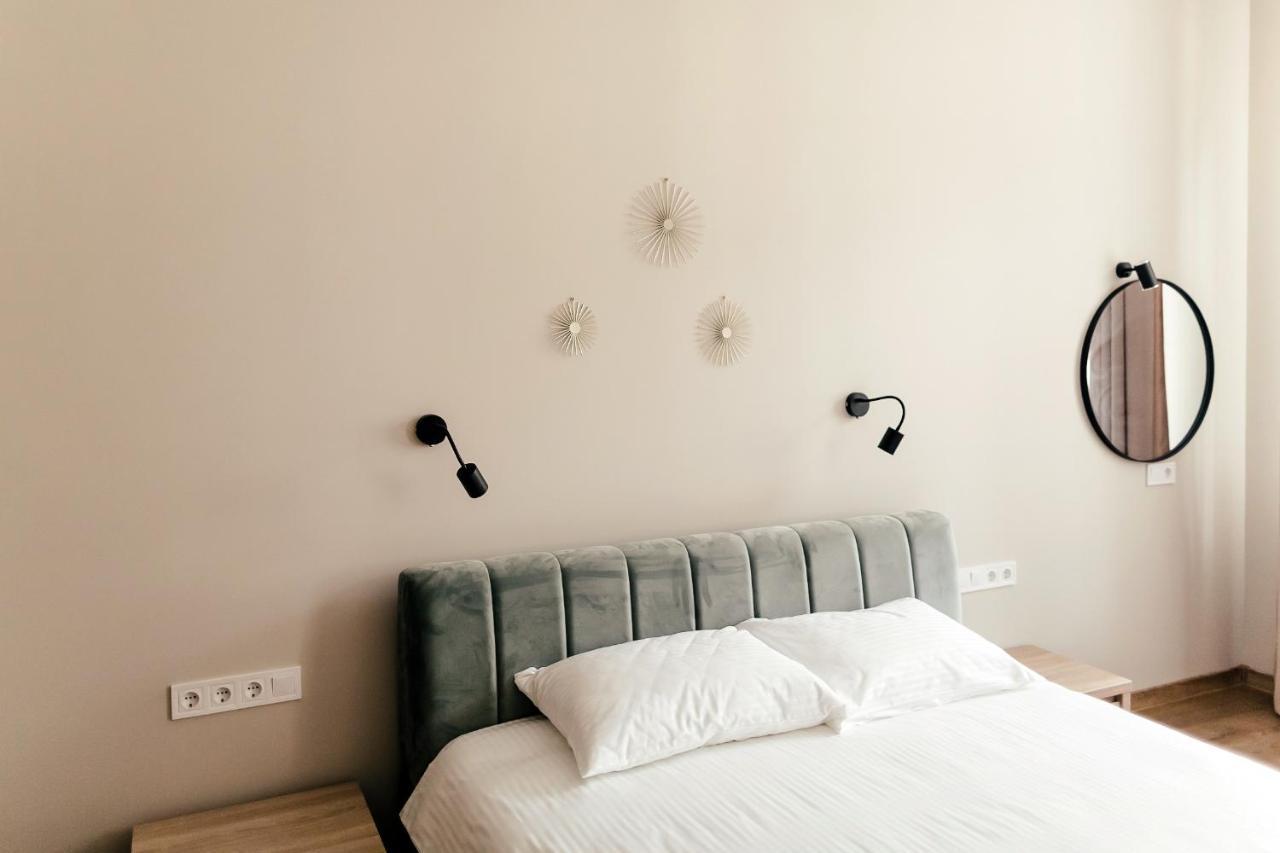 Lara Apartament 3 Lejlighed Lviv Eksteriør billede