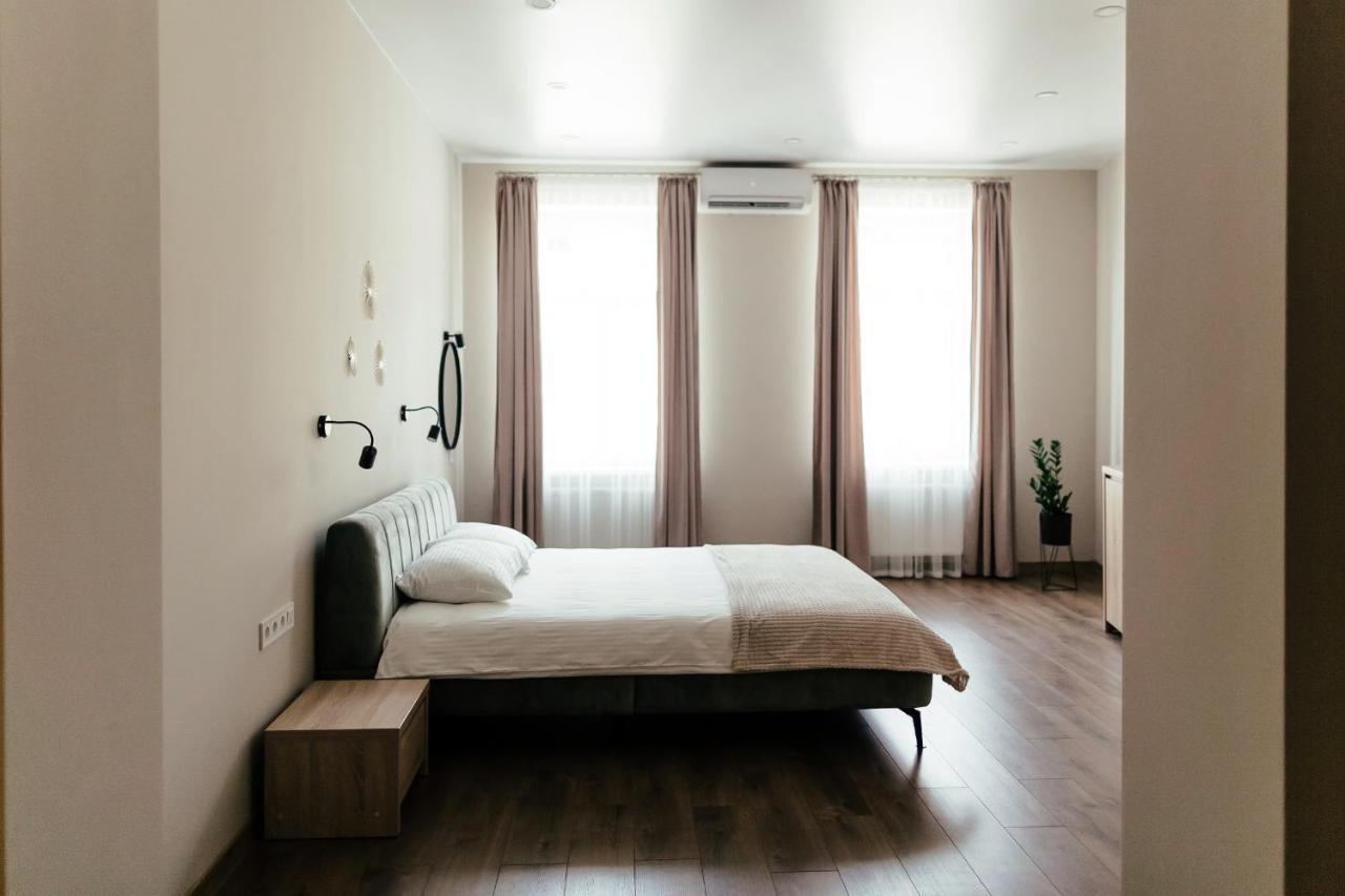 Lara Apartament 3 Lejlighed Lviv Eksteriør billede